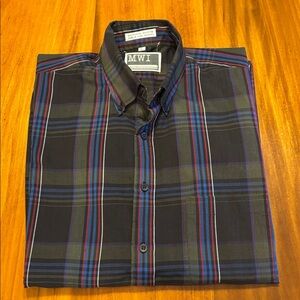 Men’s Wear International L Plaid Long Sleeve Button Up Shirt